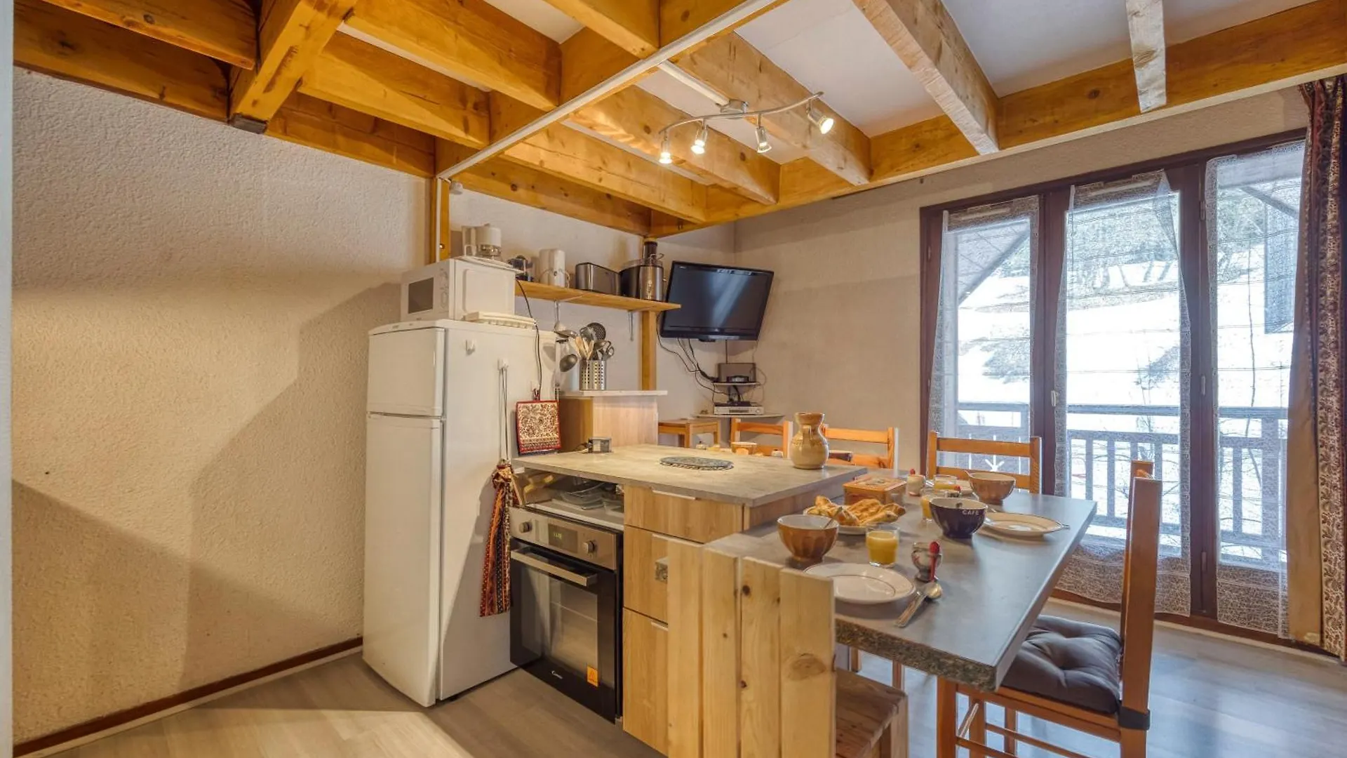 HuezLes Balcons De La Sagne - Au Pied Des Pistesアパートメント 0*, Huez