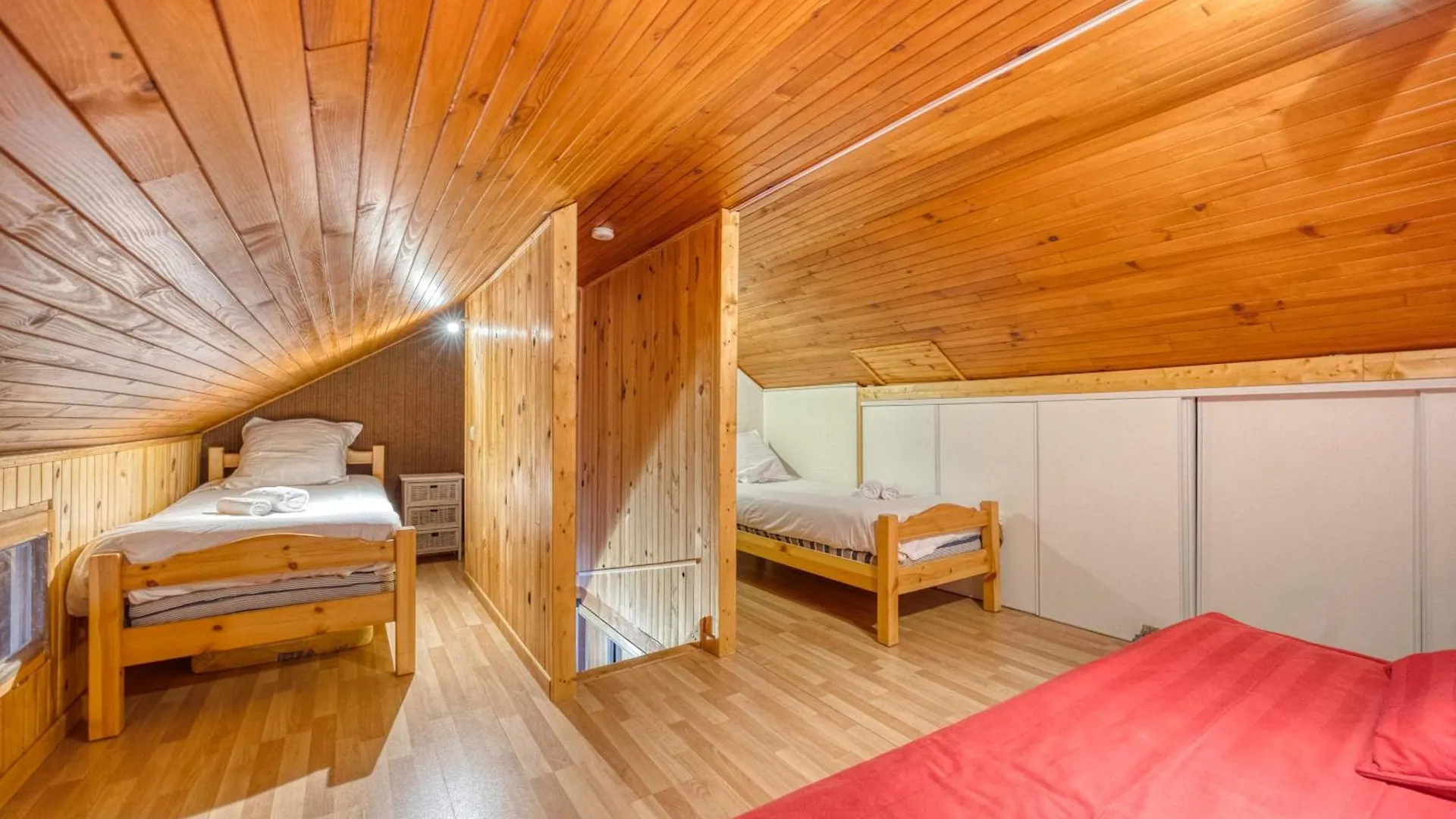 HuezLes Balcons De La Sagne - Au Pied Des Pistesアパートメント 0*, Huez